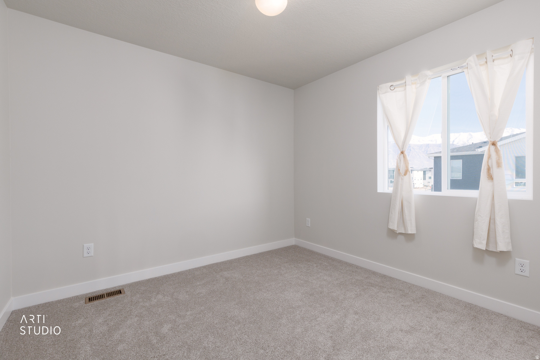 ROCKWELL RANCH - Residential