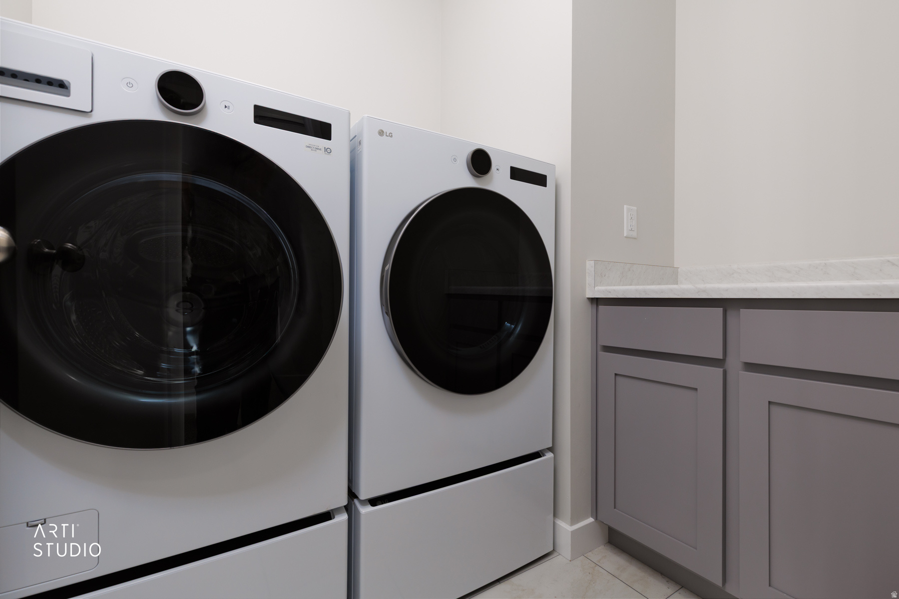 ROCKWELL RANCH - Residential