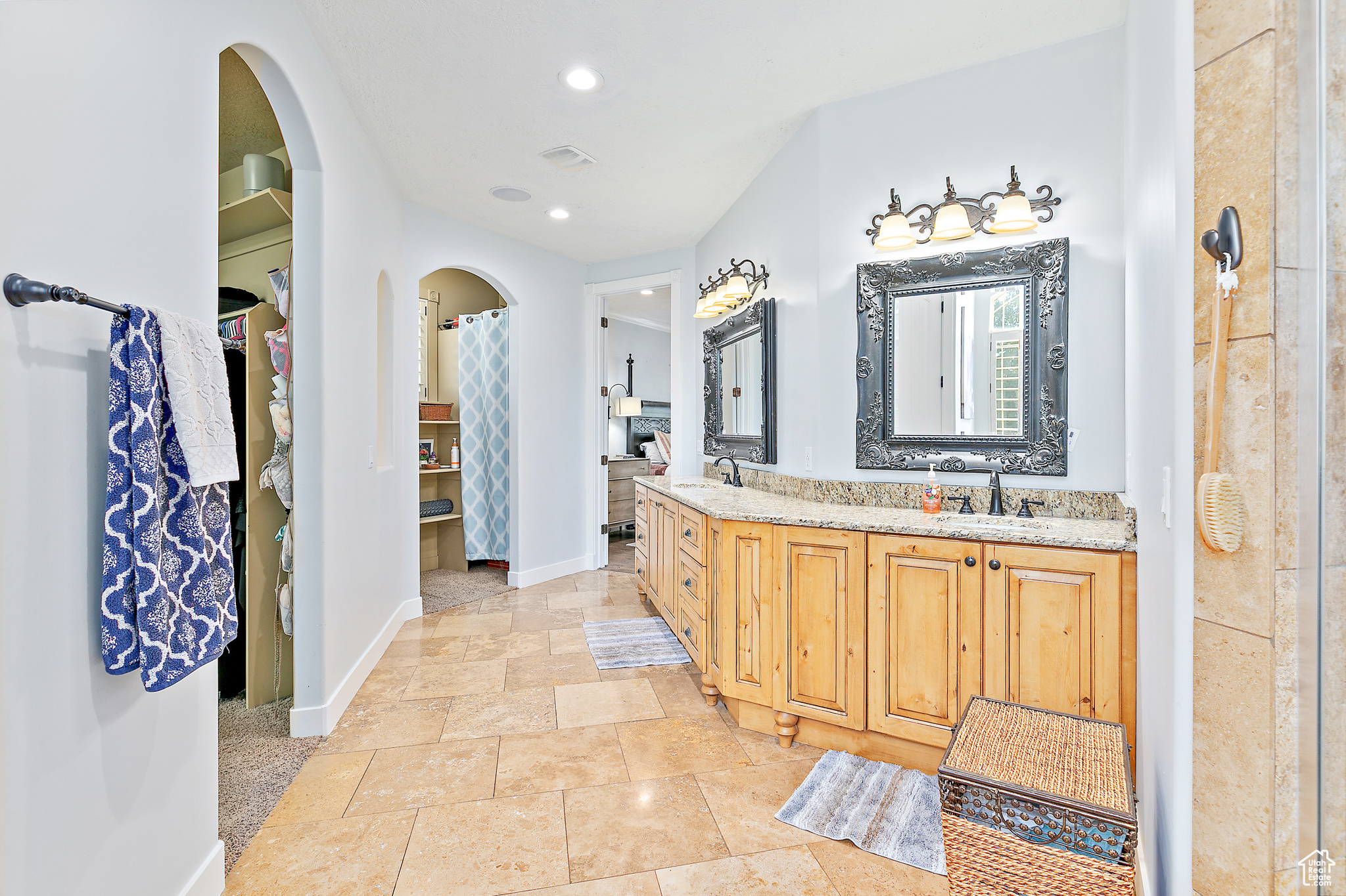 BUTLER MEADOWS - Residential