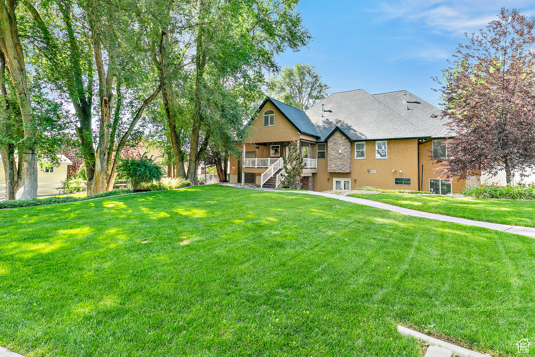 BUTLER MEADOWS - Residential