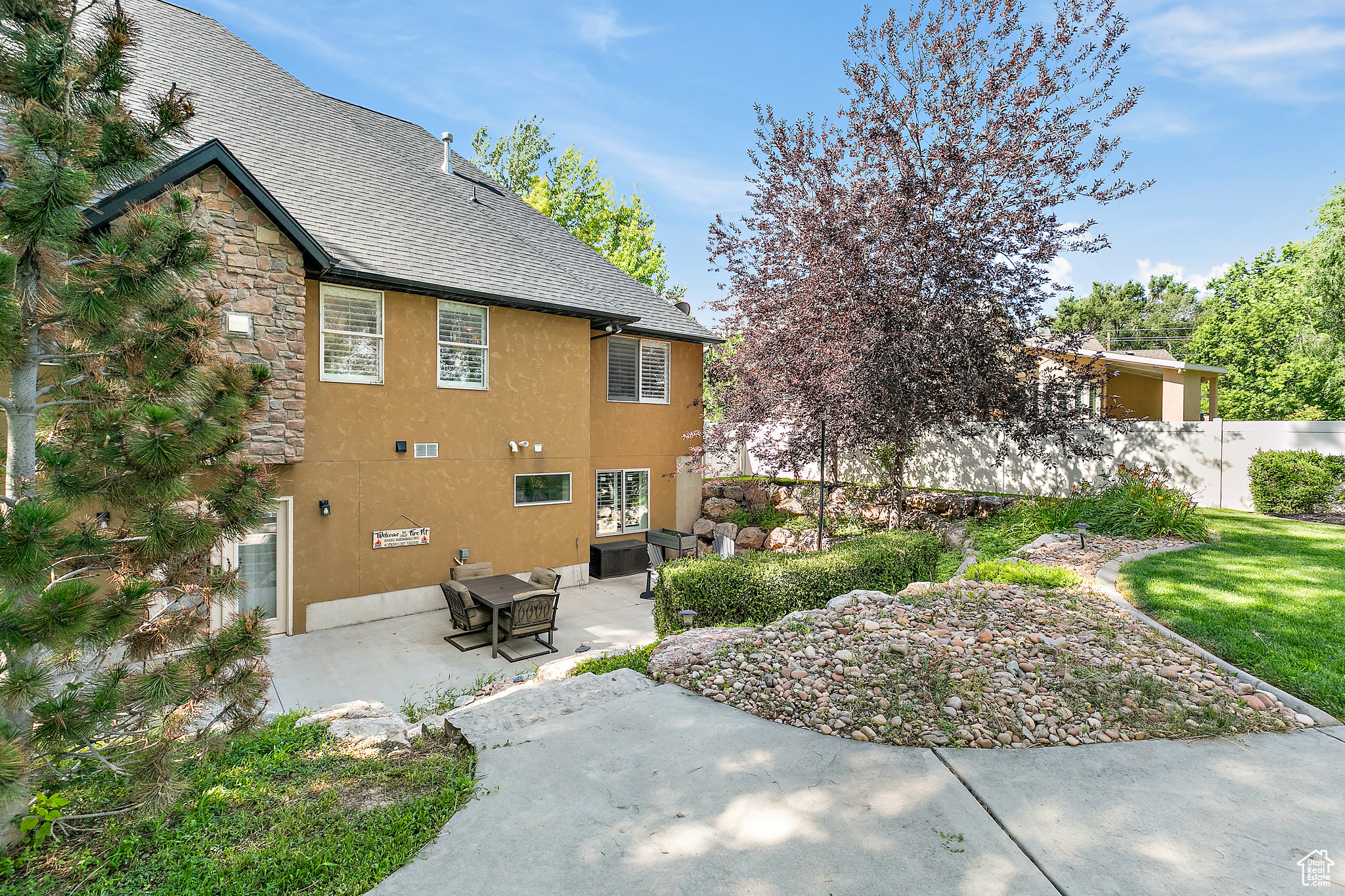 BUTLER MEADOWS - Residential