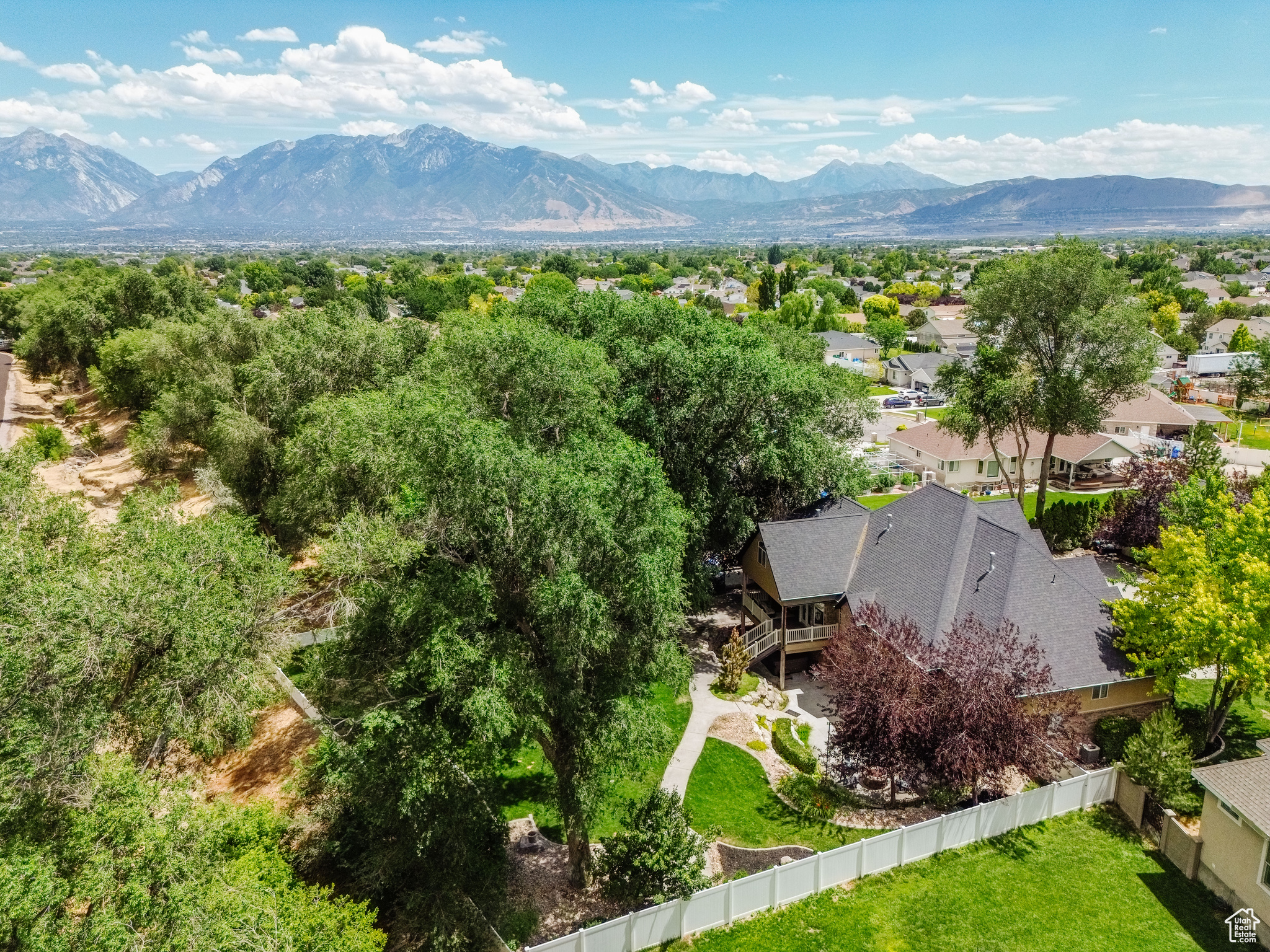 BUTLER MEADOWS - Residential