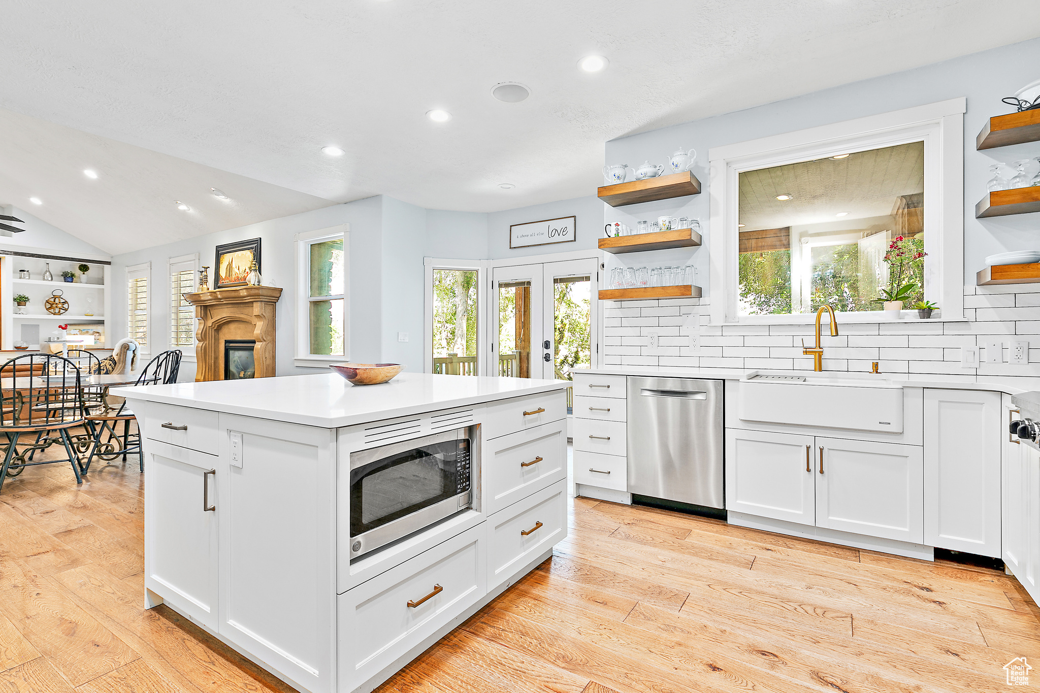 BUTLER MEADOWS - Residential