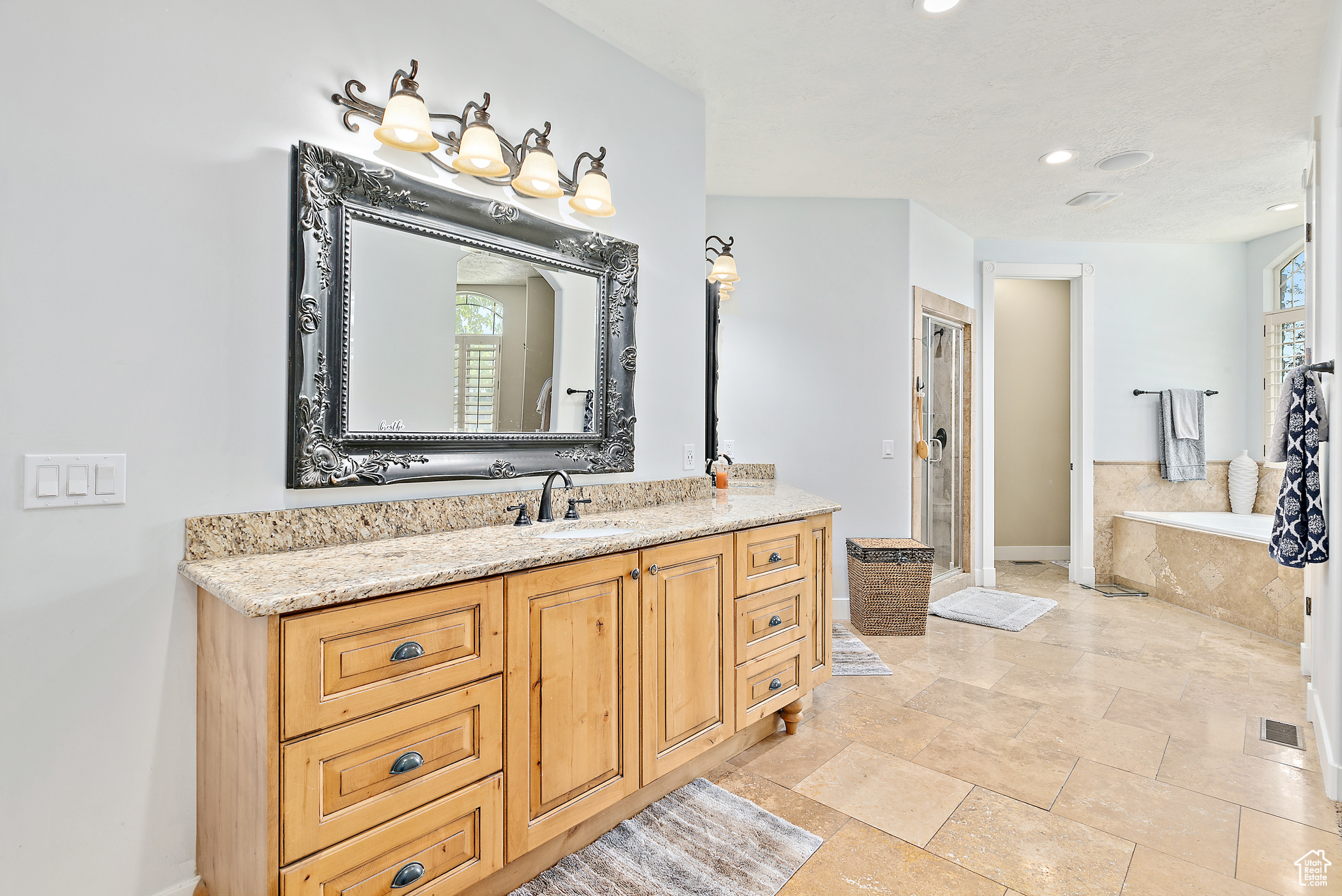 BUTLER MEADOWS - Residential