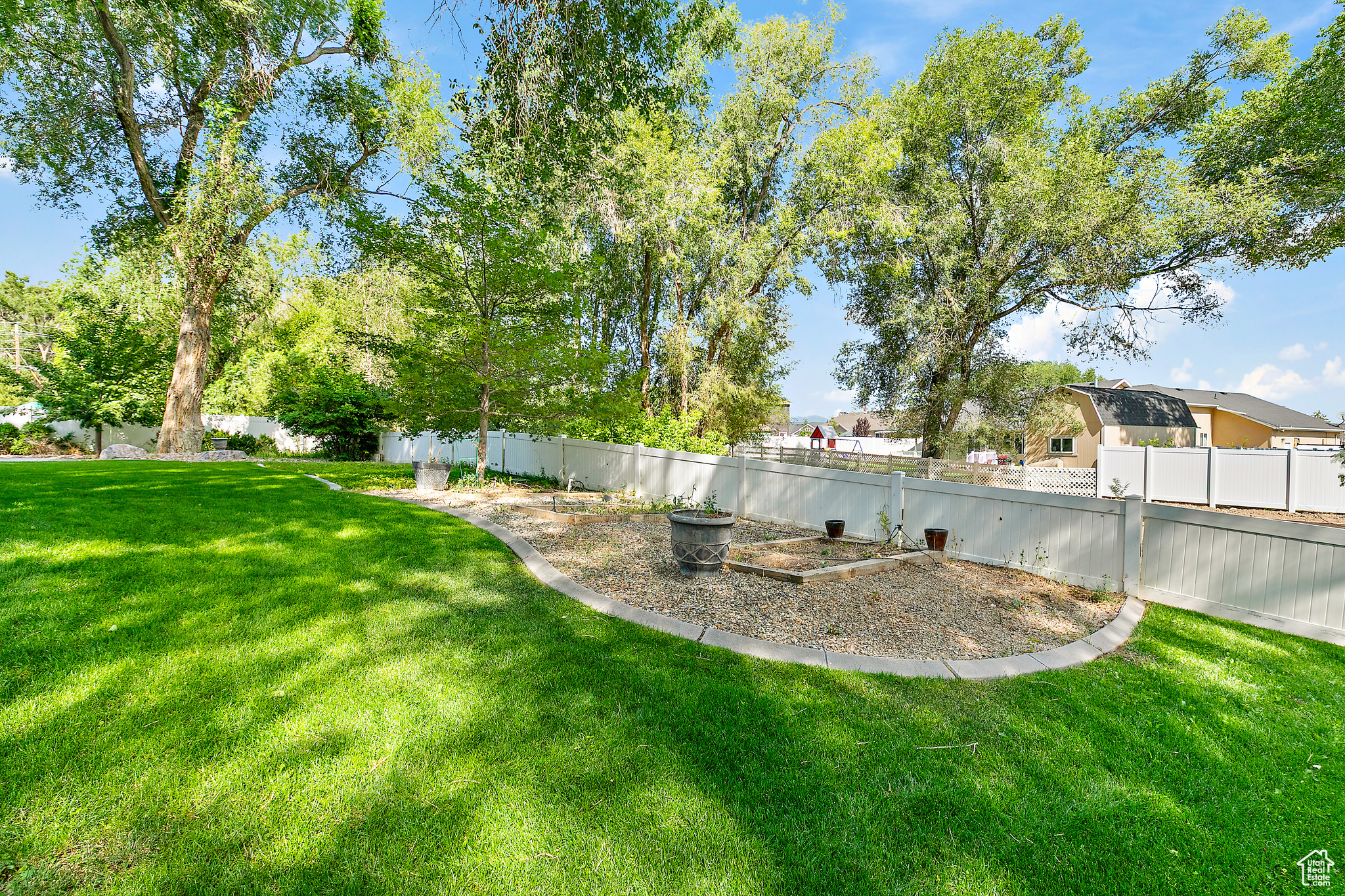 BUTLER MEADOWS - Residential