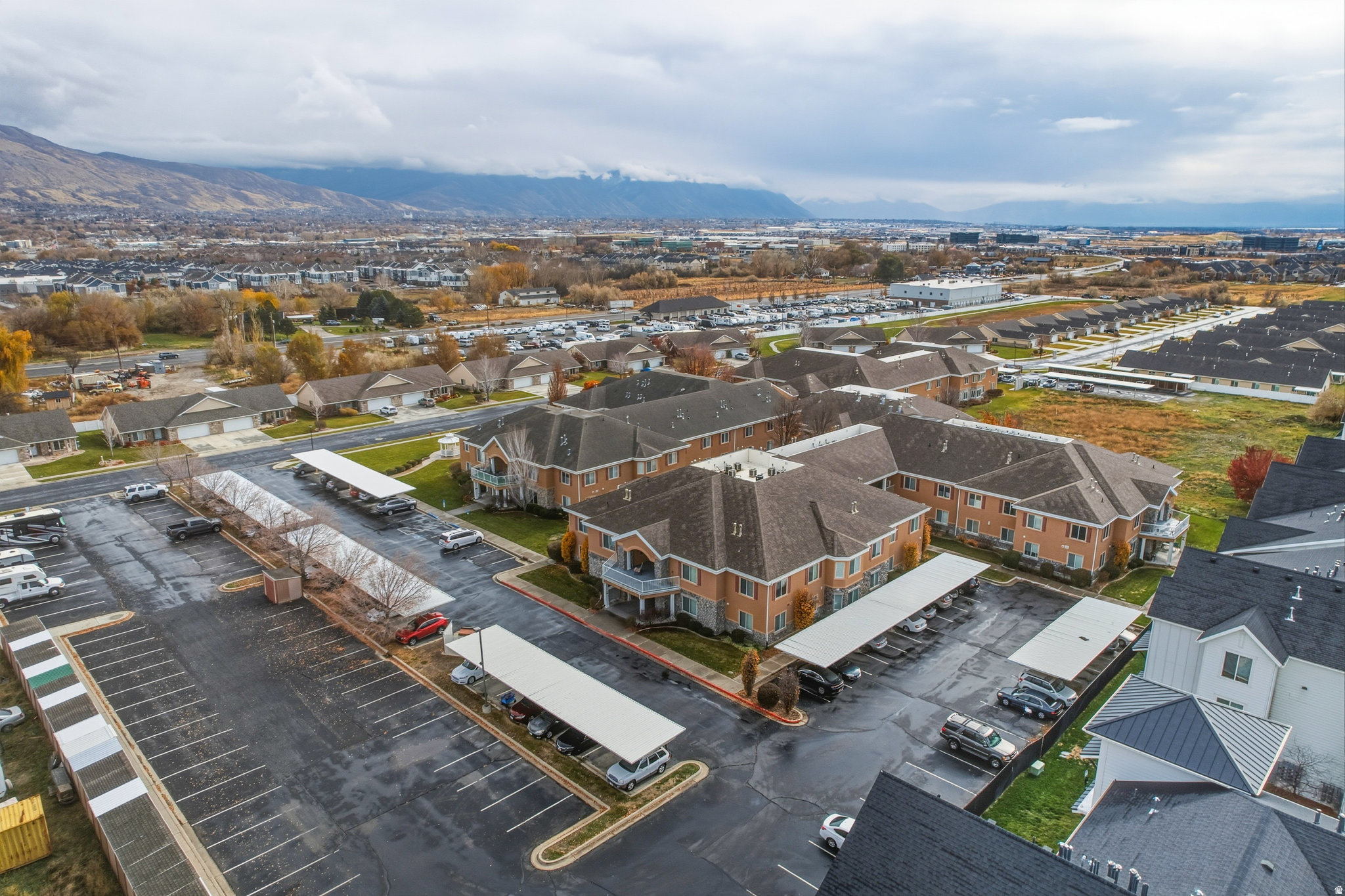 MOUNT TIMP VILLAGE - Residential