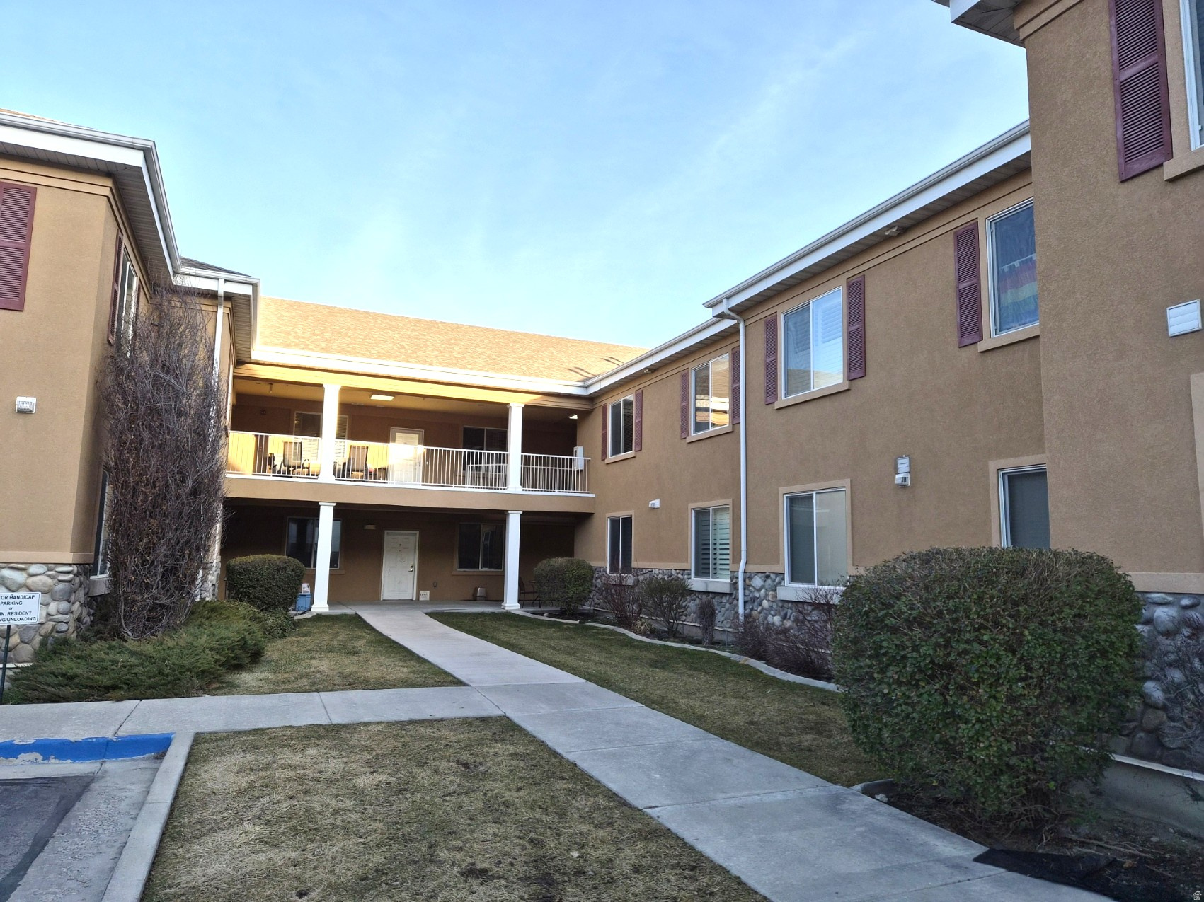 MOUNT TIMP VILLAGE - Residential