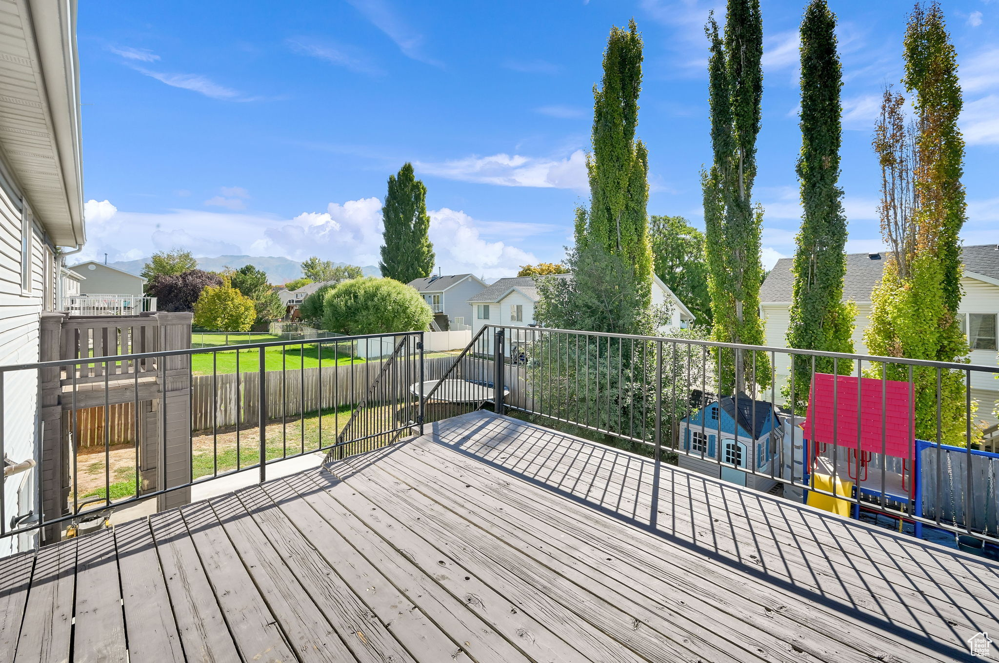 BUSH ESTATES - Residential