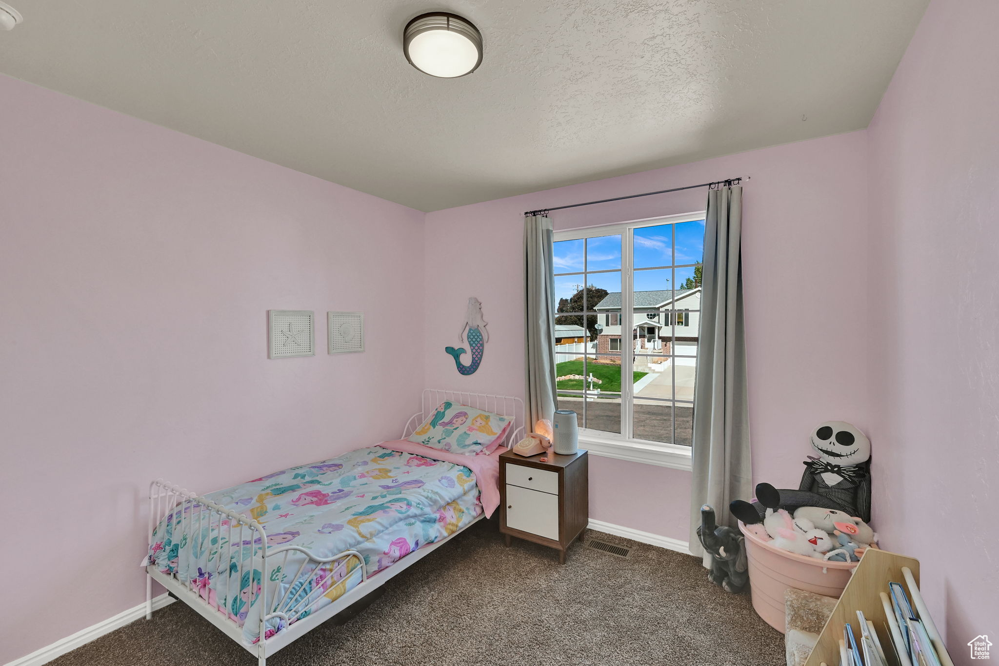 BUSH ESTATES - Residential