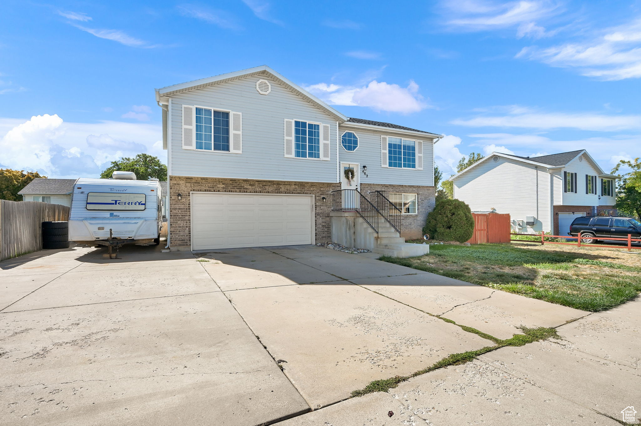 BUSH ESTATES - Residential