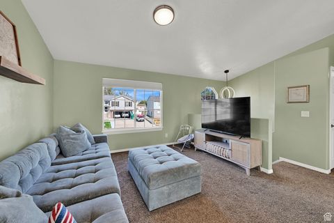 Tiny photo for 482 W 275 N, Clearfield, UT 84015 (MLS # 2115423)
