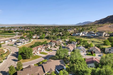 Tiny photo for 667 S APPALOOSA CIR, Willard, UT 84340 (MLS # 2158510)