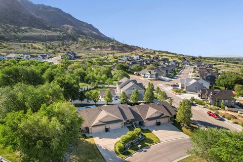 Tiny photo for 667 S APPALOOSA CIR, Willard, UT 84340 (MLS # 2158510)