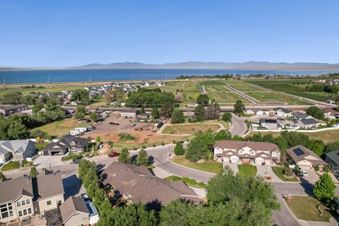 Tiny photo for 667 S APPALOOSA CIR, Willard, UT 84340 (MLS # 2158510)