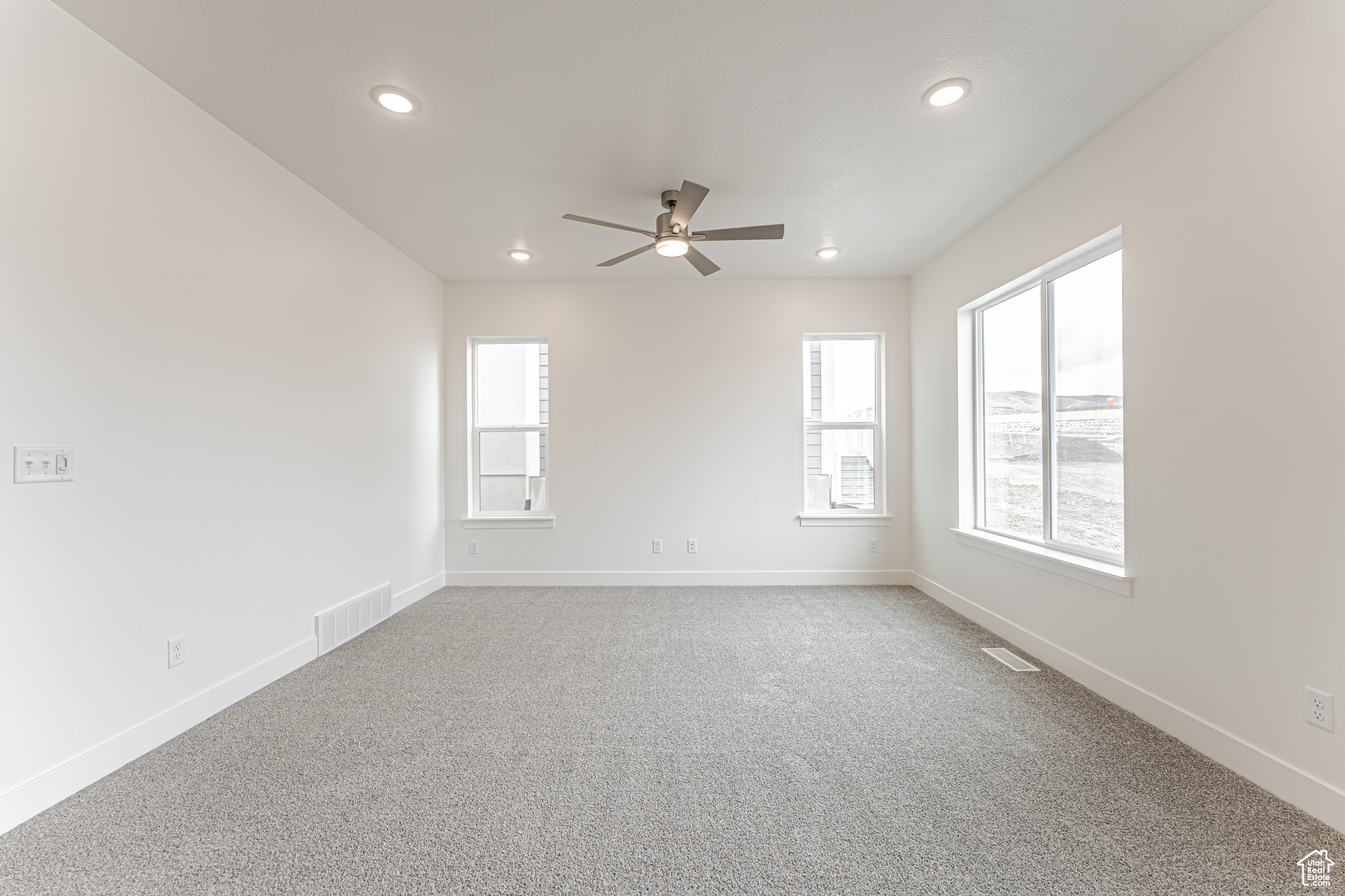 1528 W Skyline Dr #585, Saratoga Springs, Utah image 5