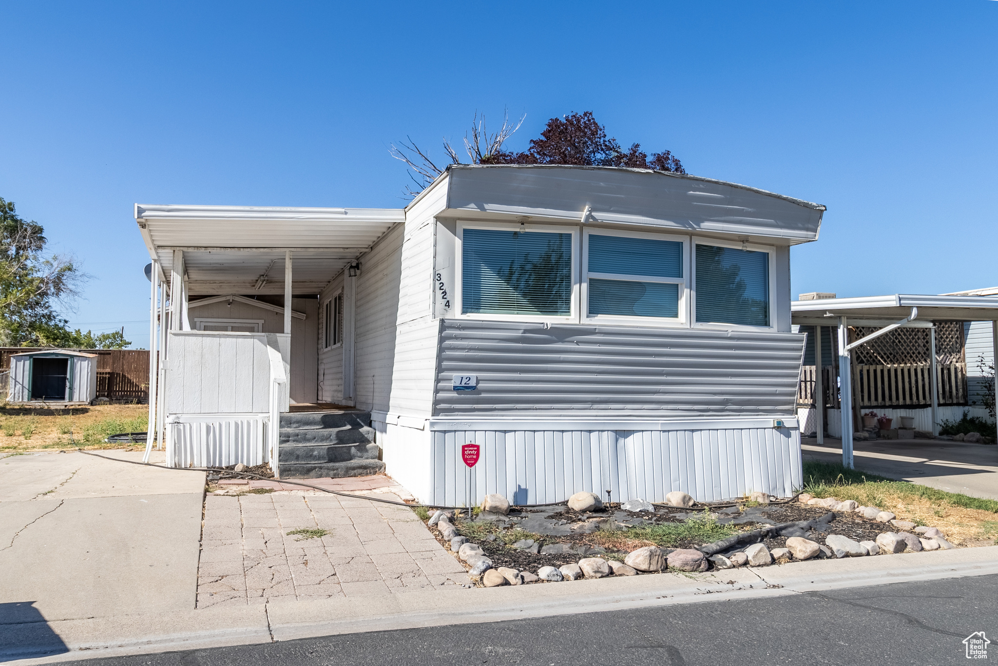 WINDSOR ESTATES - Residential