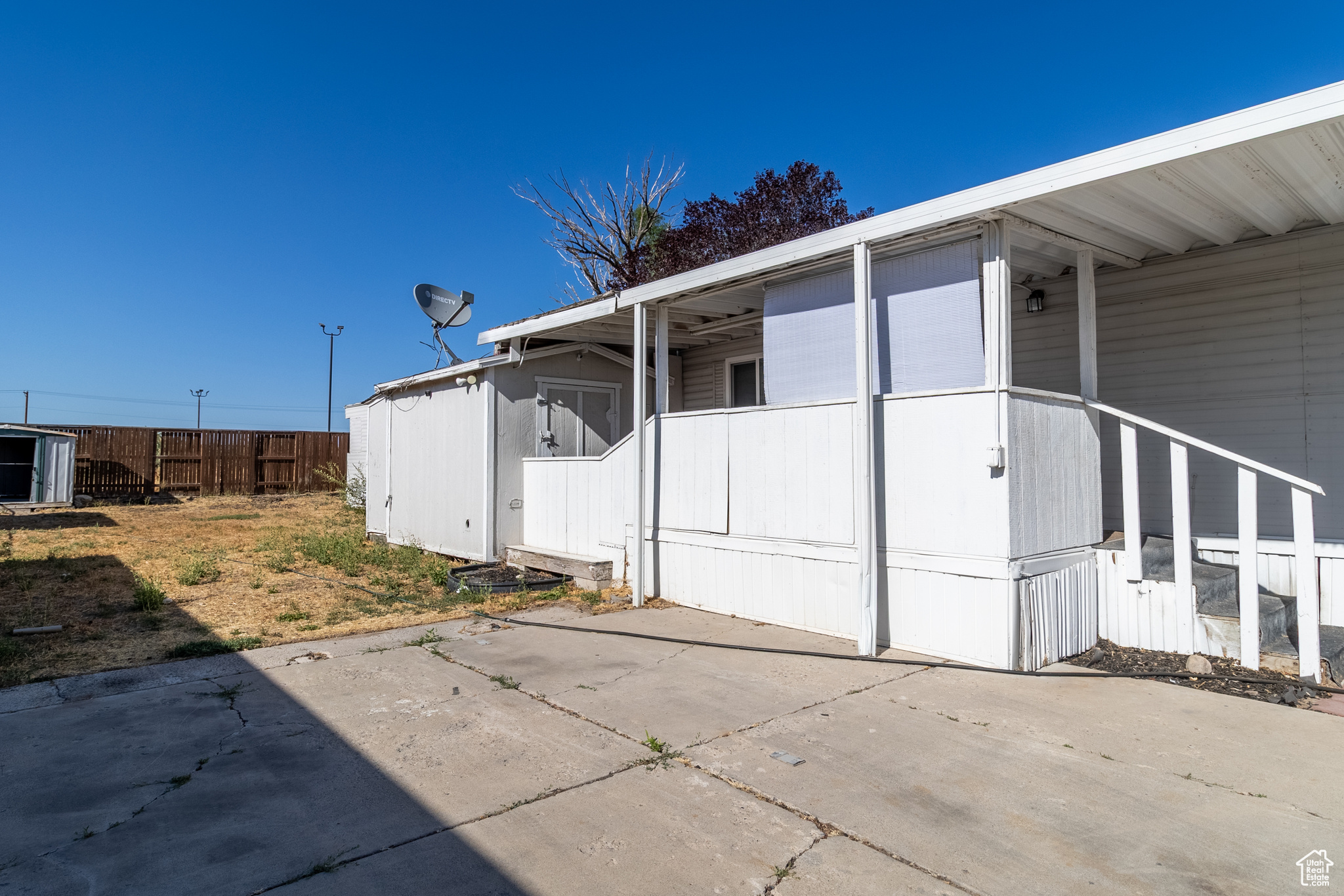 WINDSOR ESTATES - Residential