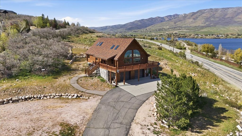 Photo of 966 MORNING SIDE LN, Eden, UT 84310 (MLS # 2152368)