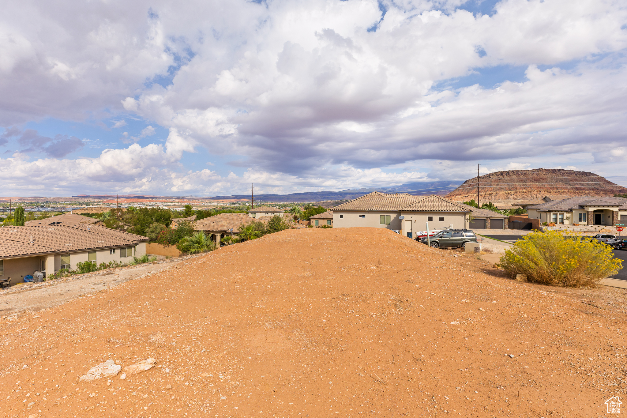 HEIGHTS AT WASHINGTON BENCH TOWNSHIP - Land