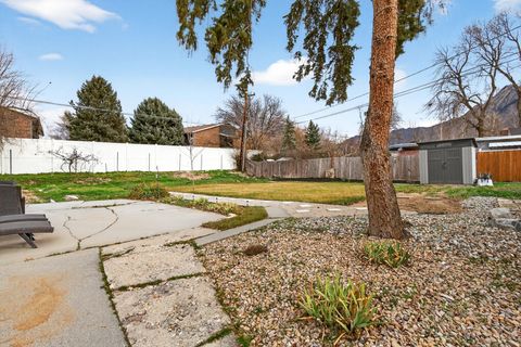 Tiny photo for 1771 E FIELDCREST LN, Holladay, UT 84117 (MLS # 2127976)