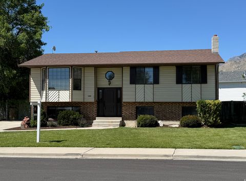 Photo of 348 W 1570 N, Pleasant Grove, UT 84062 (MLS # 2158129)