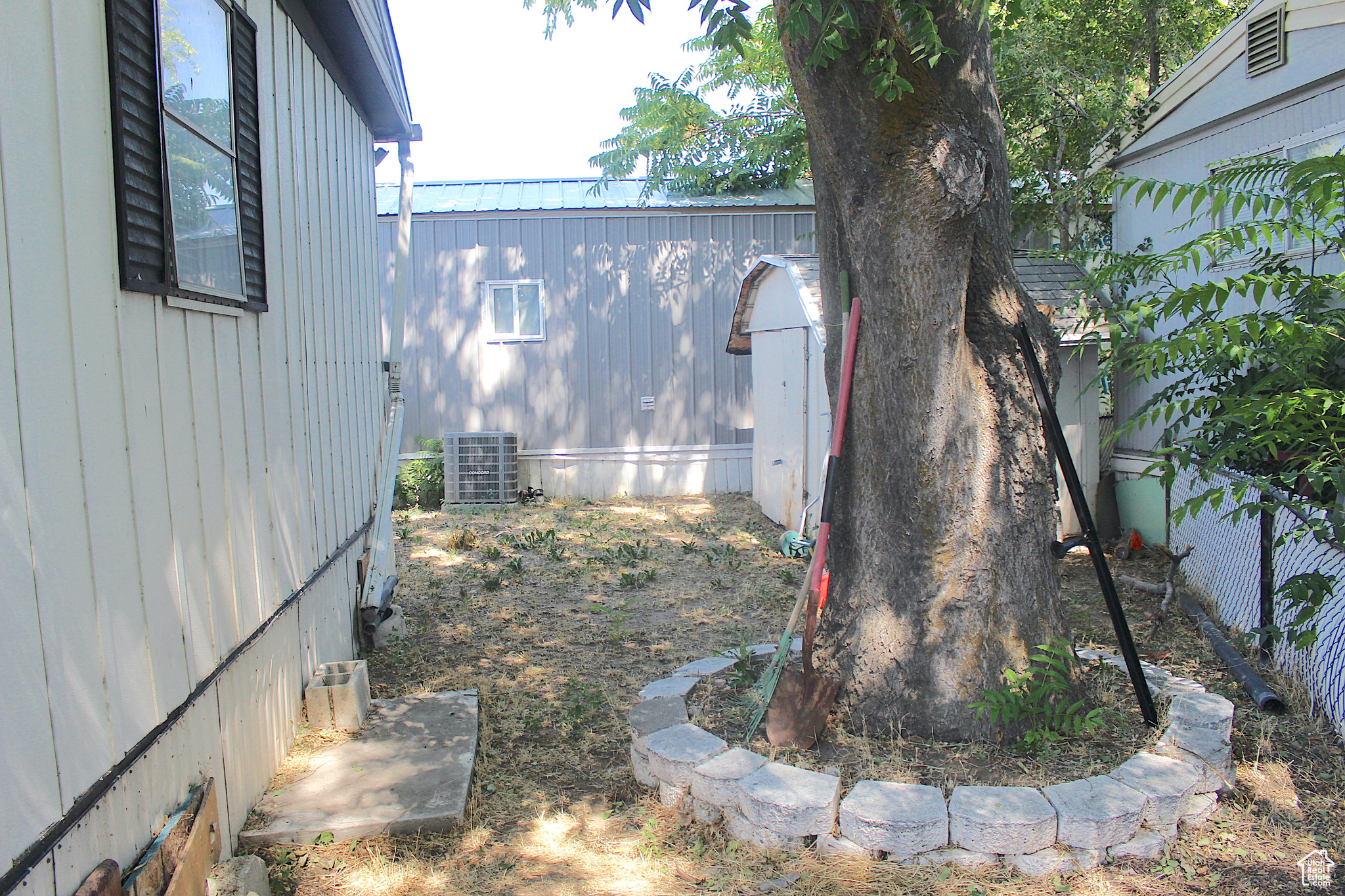 TOWN AND COUNTRY MOBILE HOME PARK - Residential