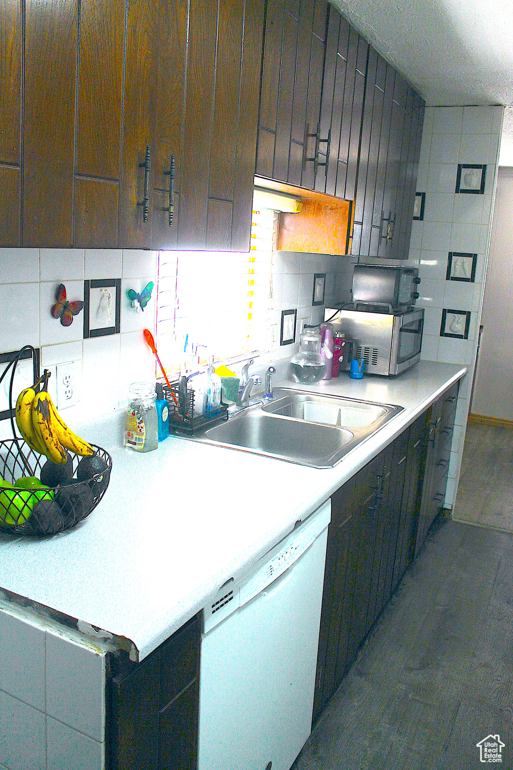 TOWN AND COUNTRY MOBILE HOME PARK - Residential