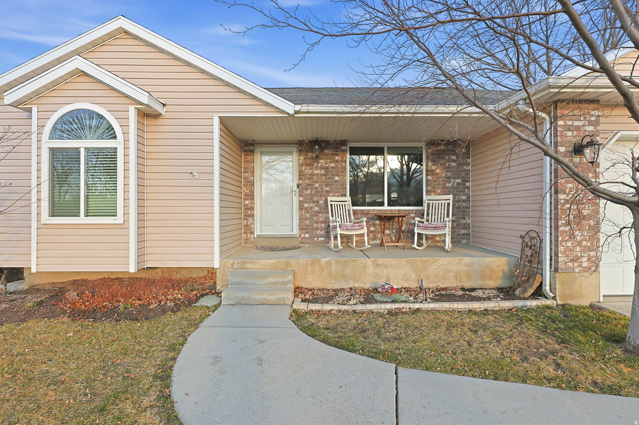 EVERGREEN FARMS - Residential