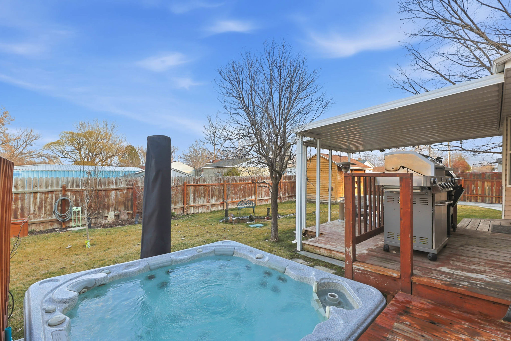 EVERGREEN FARMS - Residential