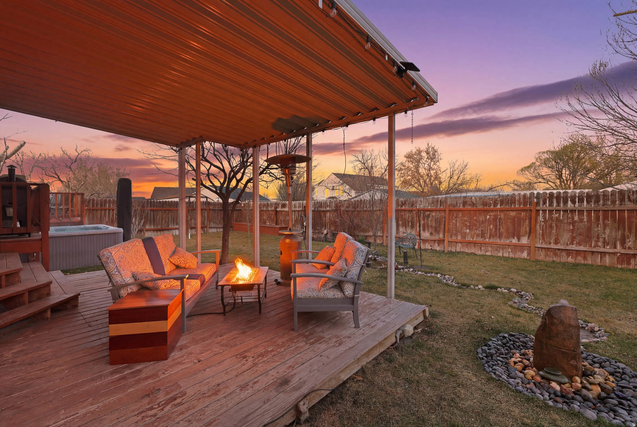 EVERGREEN FARMS - Residential