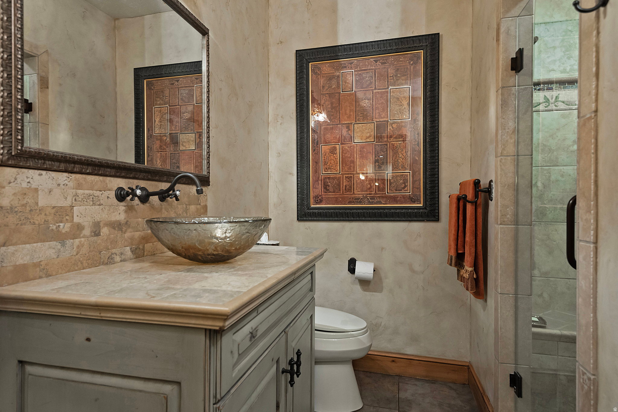 FALCON COVE - Residential