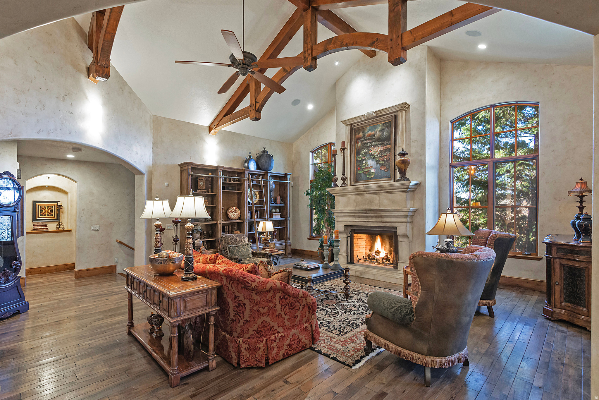 FALCON COVE - Residential