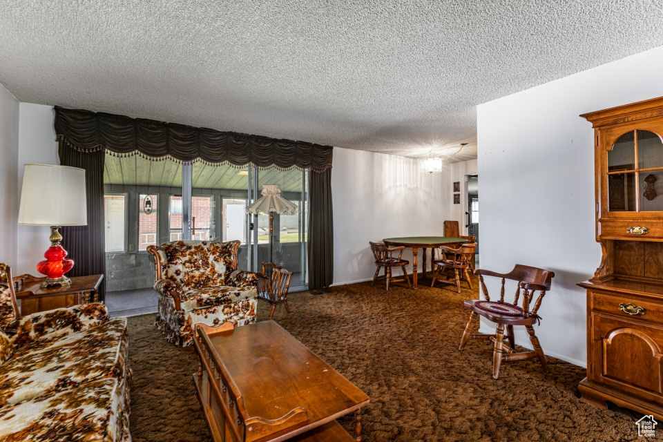 363 OAK HILL DR
