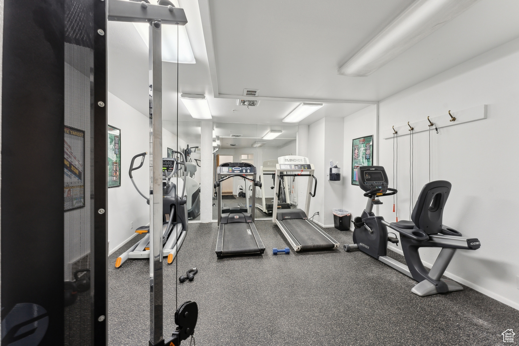 Park City, Utah 84098, United States, 2 Bedrooms Bedrooms, ,1 BathroomBathrooms,Residential,Active,89322