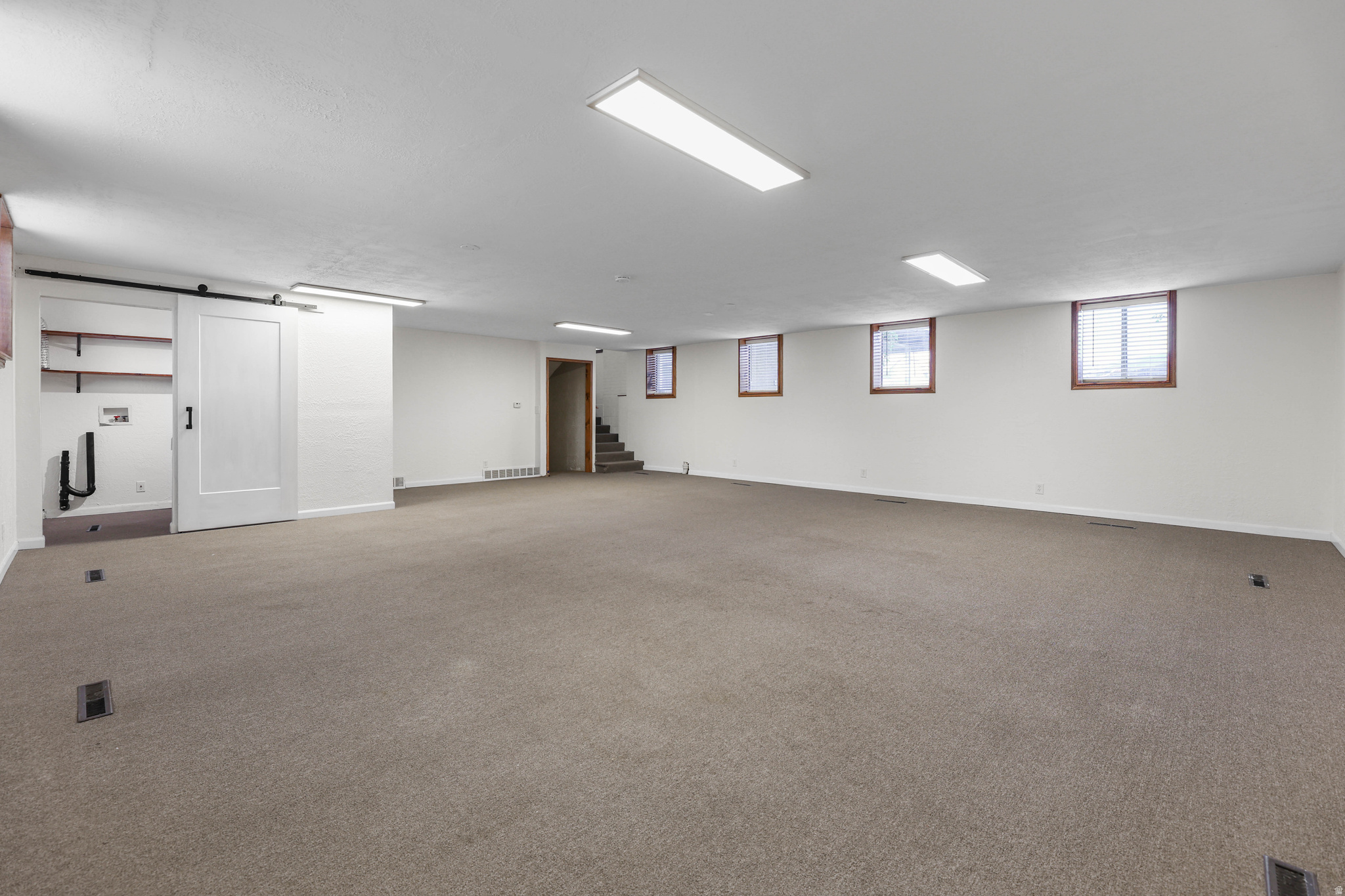 PARK - Commercial Sale