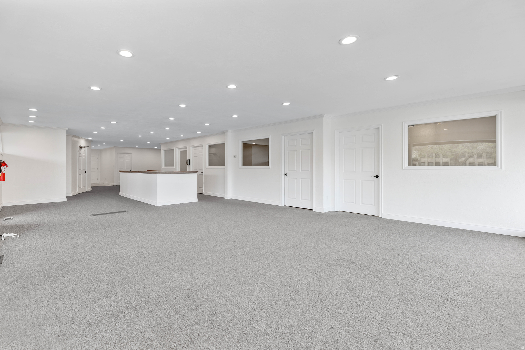 PARK - Commercial Sale