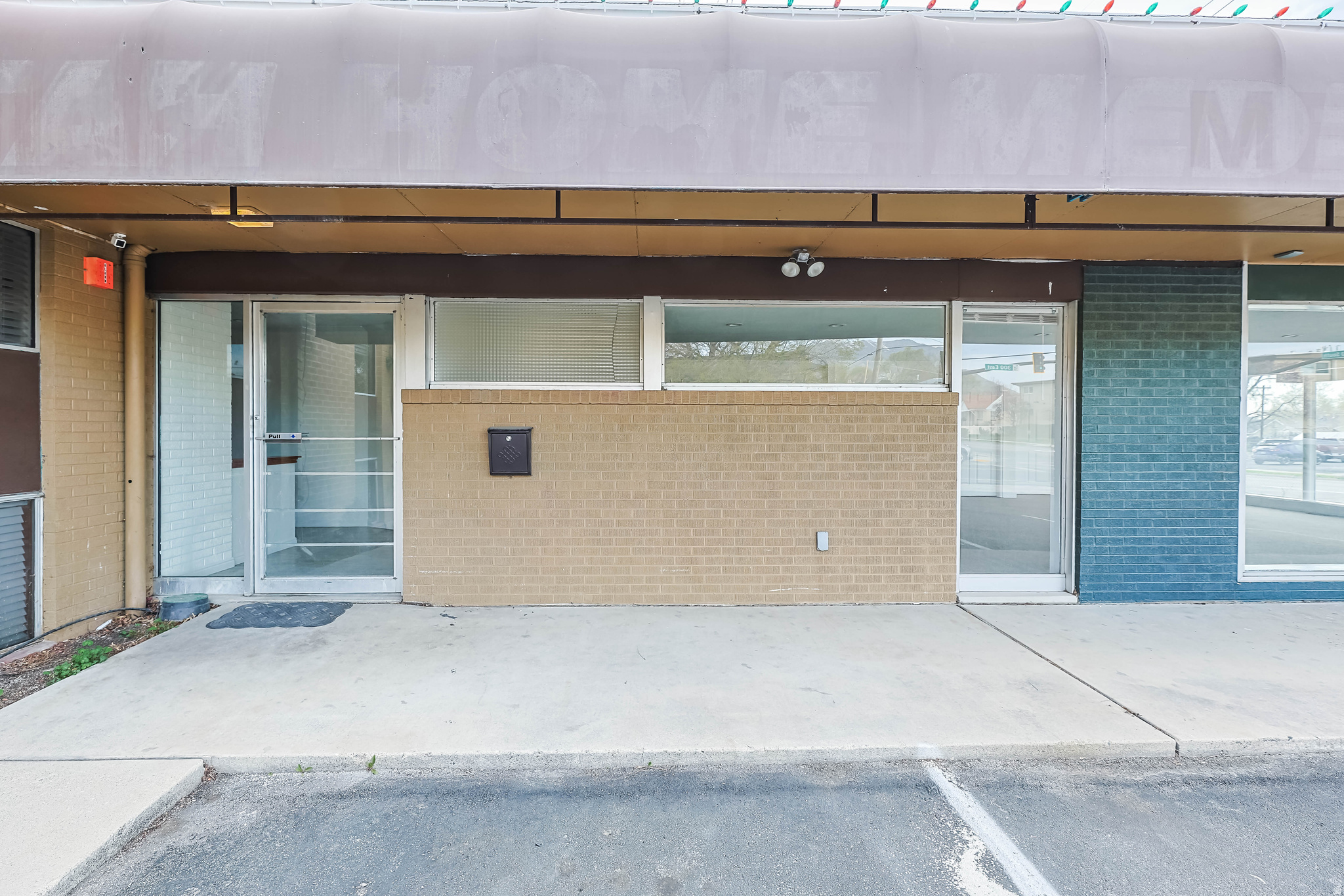 PARK - Commercial Sale