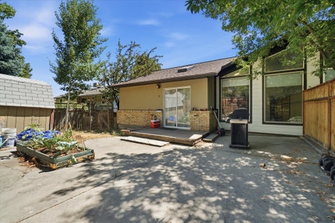 Tiny photo for 655 MOHAWK AVE, Pleasant Grove, UT 84062 (MLS # 2166652)