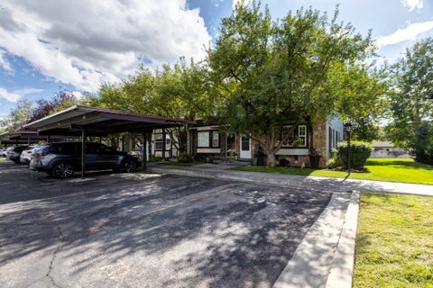 Tiny photo for 886 E HAMLET CIR N, Midway, UT 84049 (MLS # 2183501)