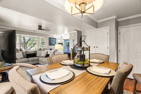 Tiny photo for 886 E HAMLET CIR N, Midway, UT 84049 (MLS # 2183501)