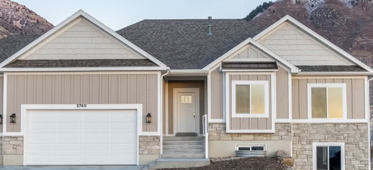 RIVER'S EDGE - Residential