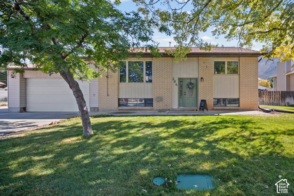 Photo of 264 N 300 E, Mapleton, UT 84664 (MLS # 2188534)