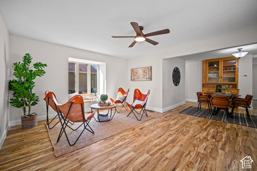 Photo of 264 N 300 E, Mapleton, UT 84664 (MLS # 2188534)
