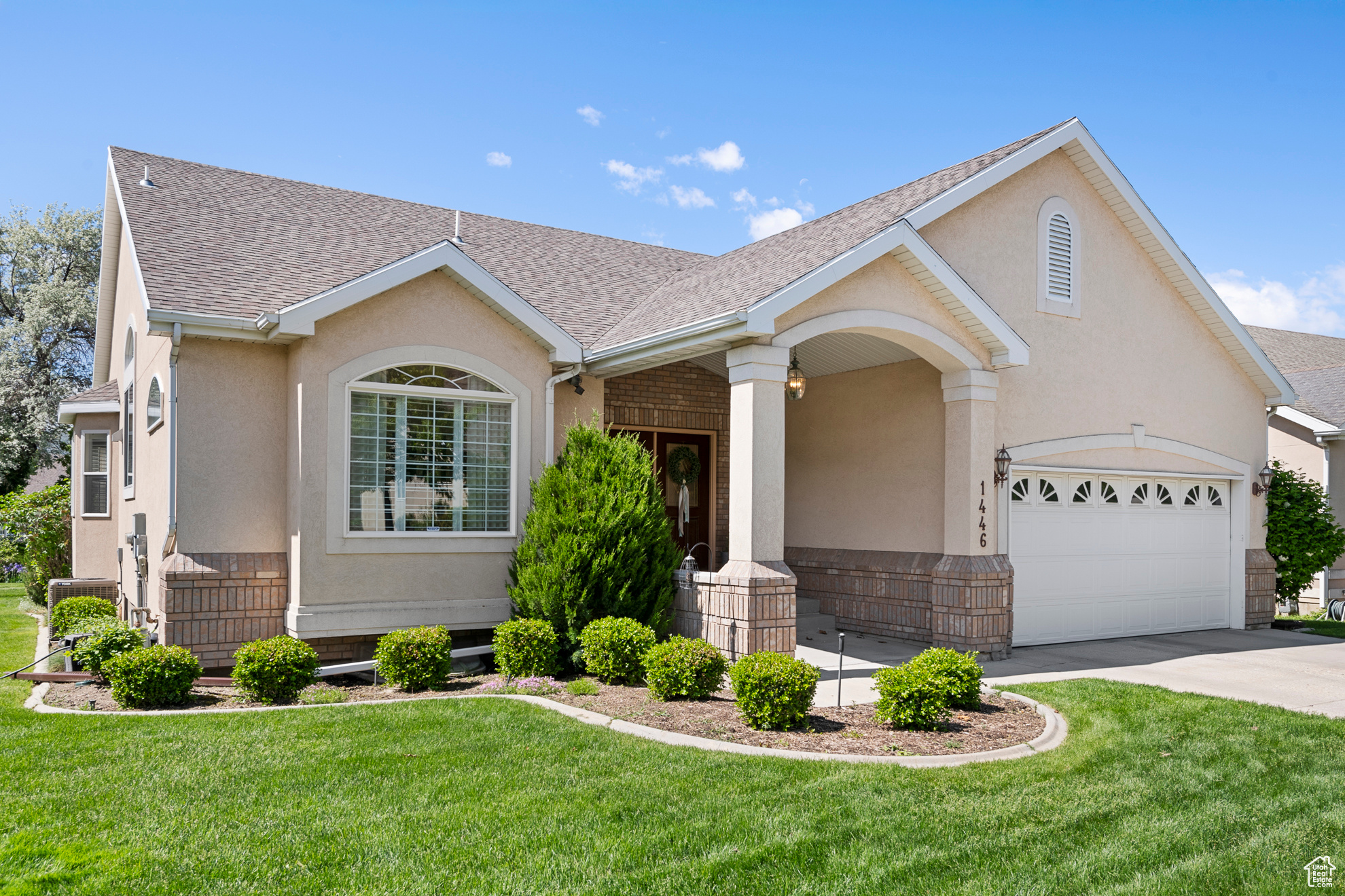 1446 E Anvil Dr, Draper, Utah image 2