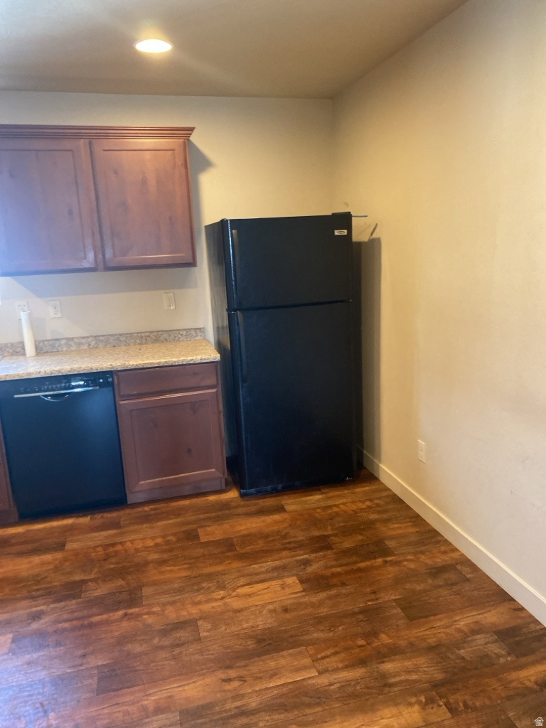 EDGEWATER EXTENSION AT GENEVA PHASE 12 - Residential Income