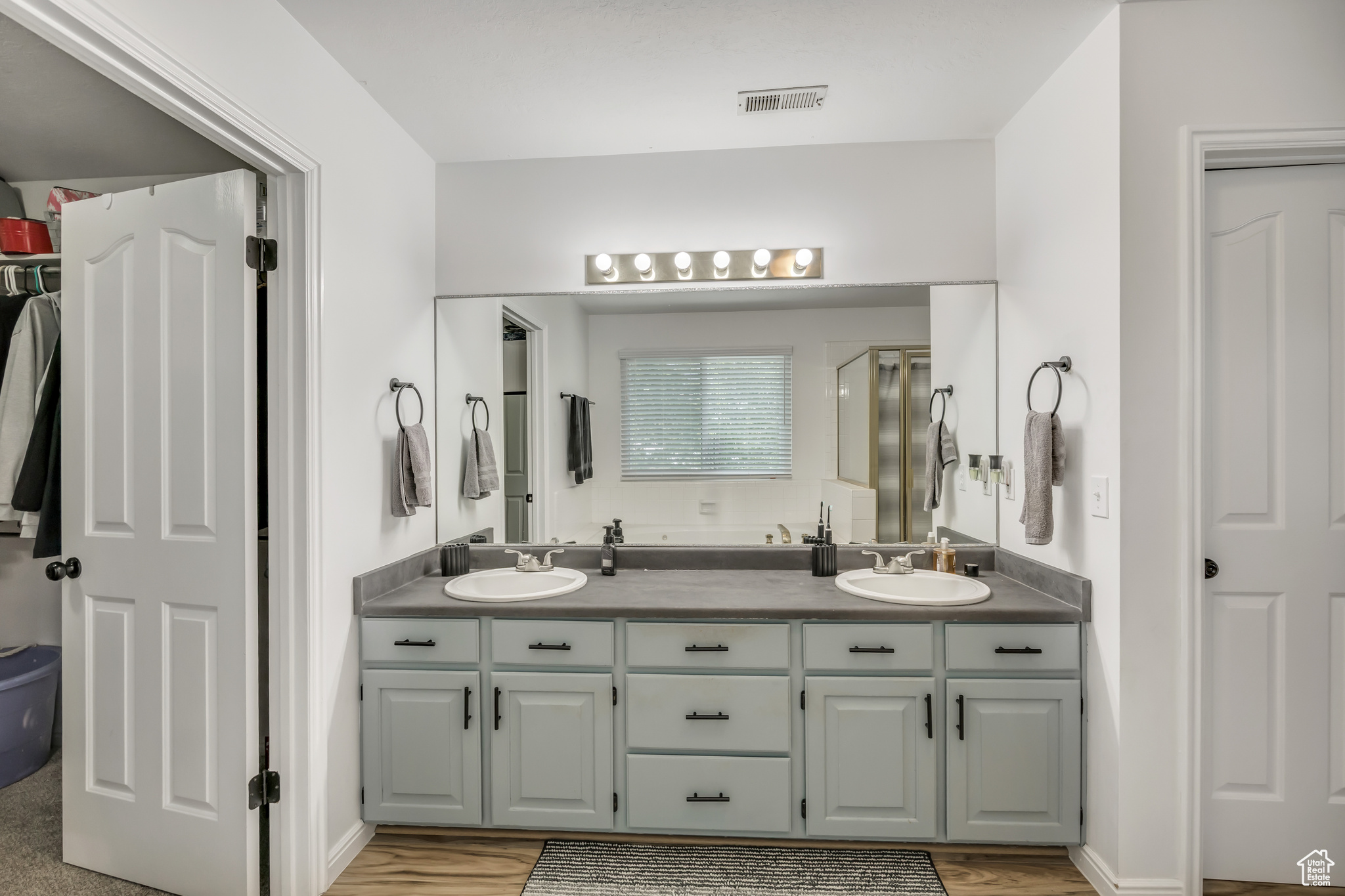 PRESCOTT ESTATES - Residential