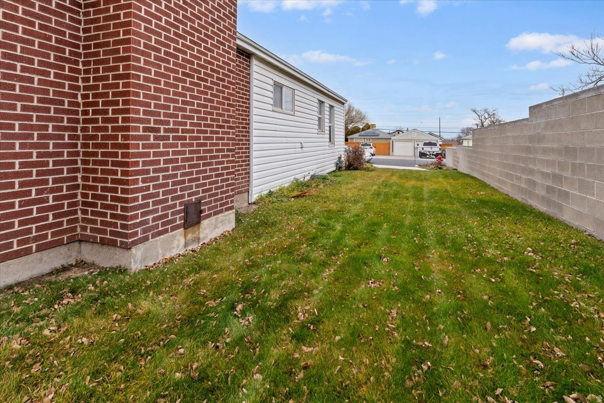 KEARNS TOWNSITE - Residential