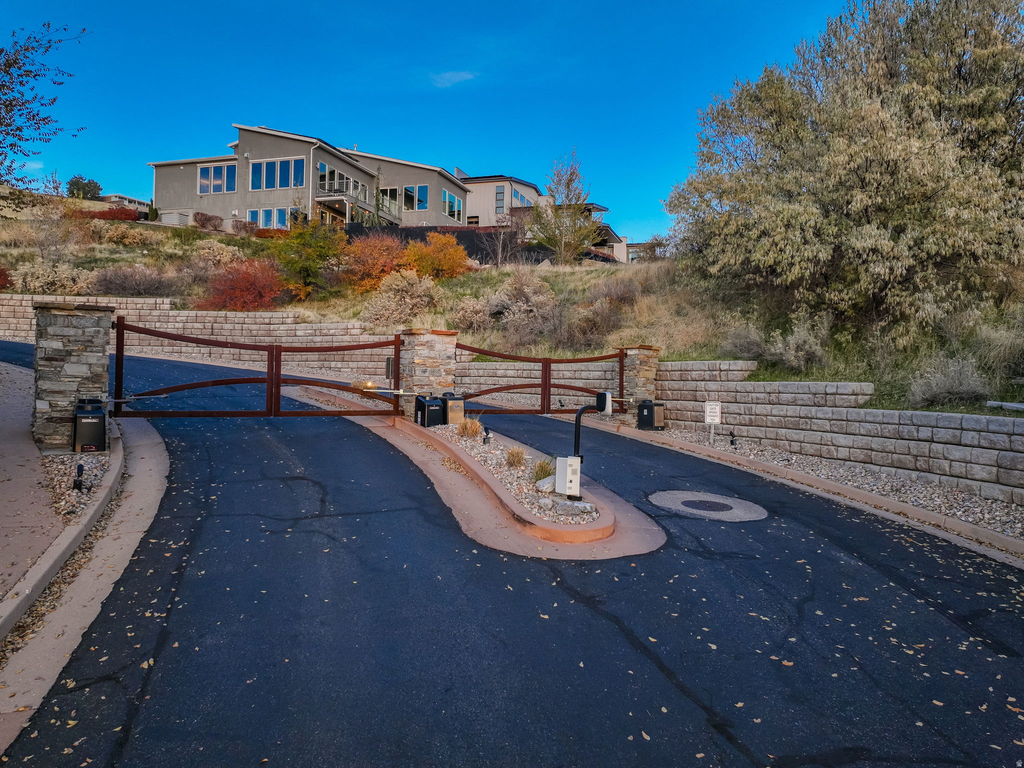 COLUMBUS COURT PUD - Residential