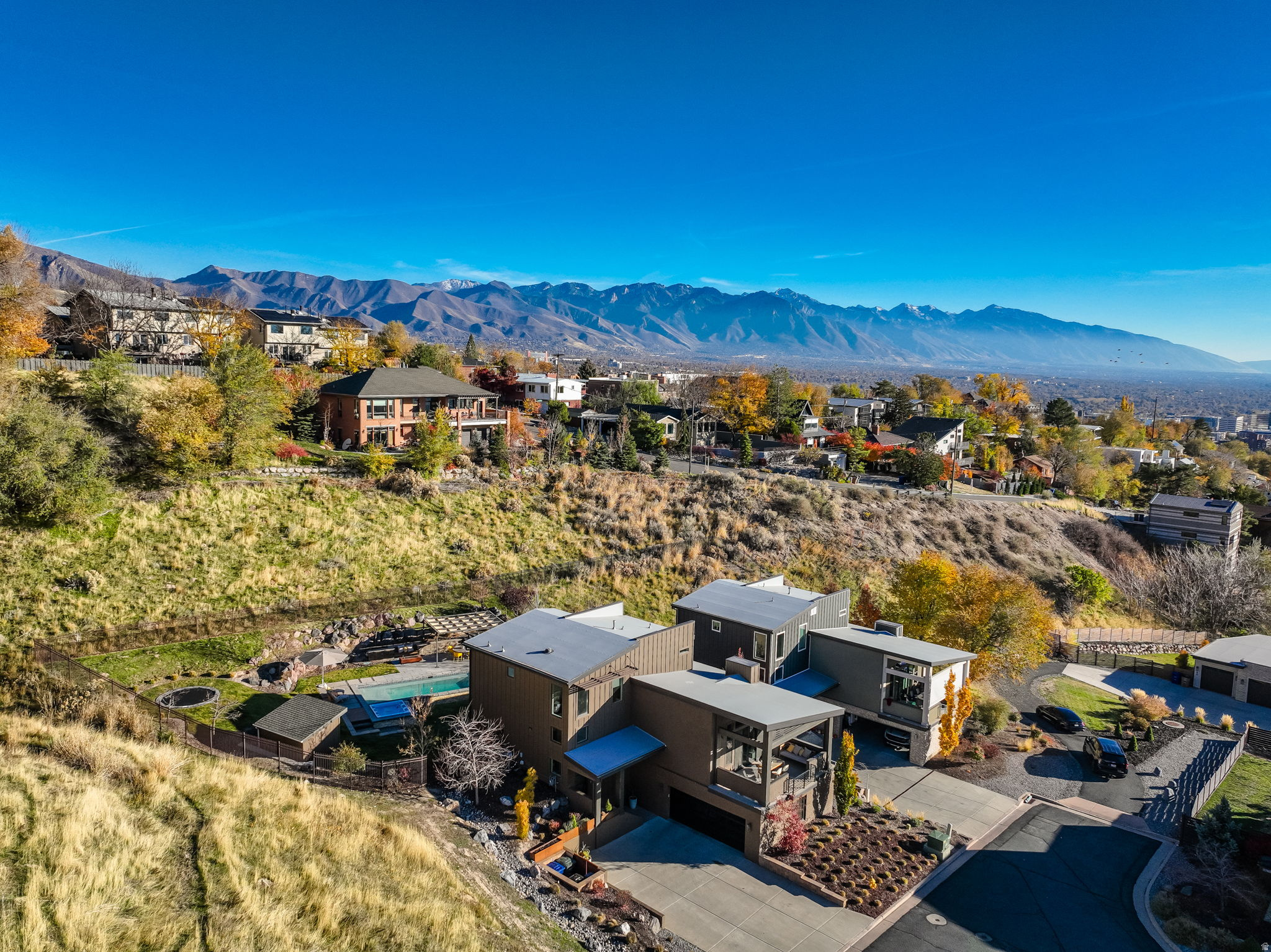 COLUMBUS COURT PUD - Residential