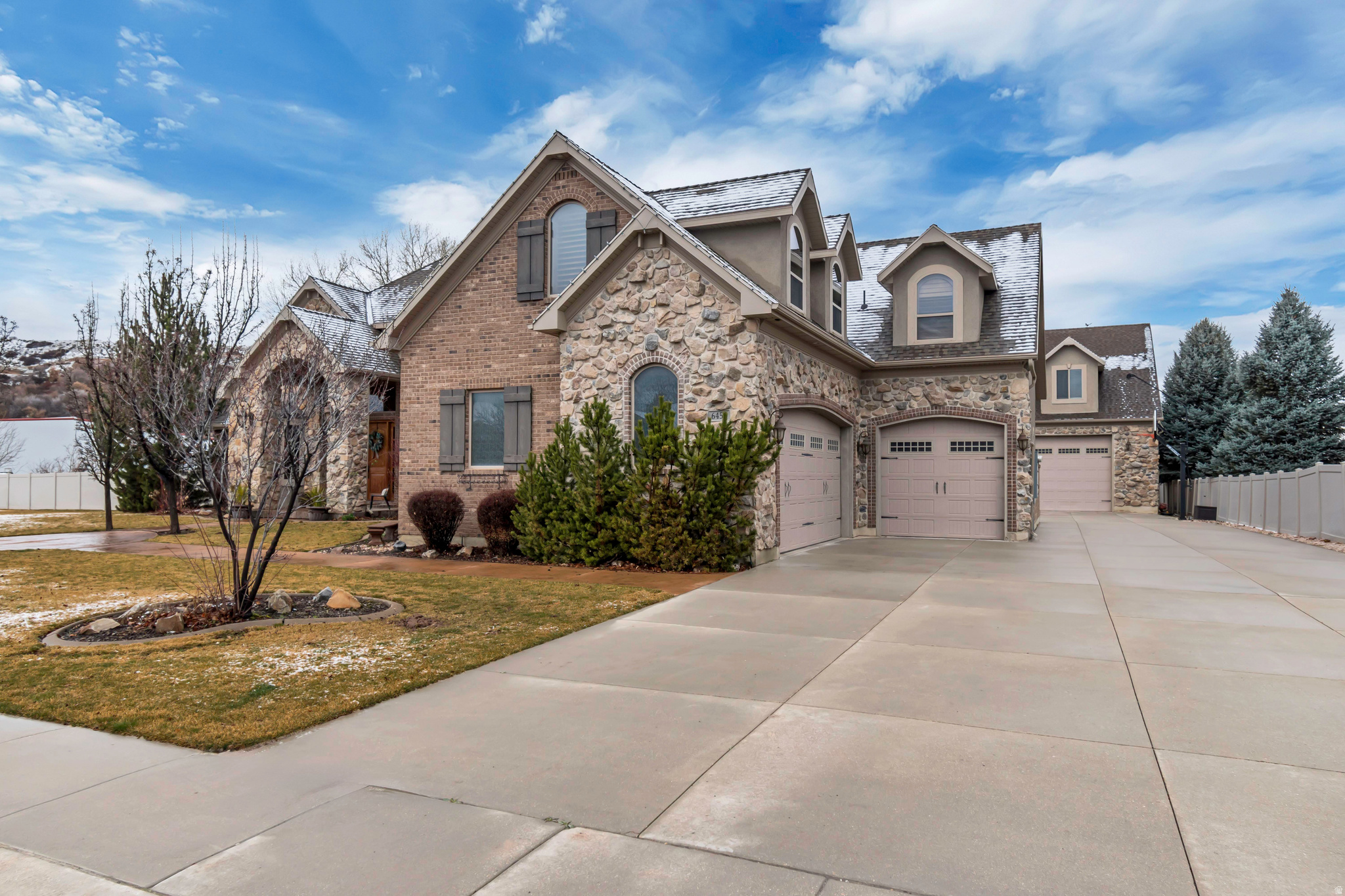 HEATHER COVE - Residential